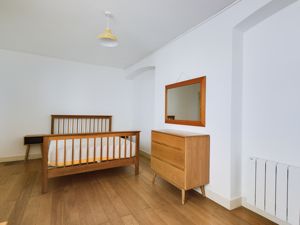 Bedroom 3.2- click for photo gallery